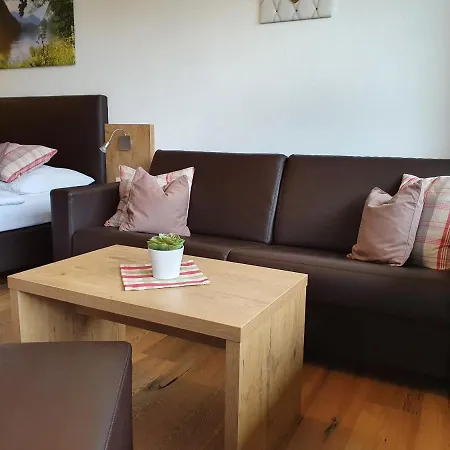 Goisererglueck Aparthotel 3*